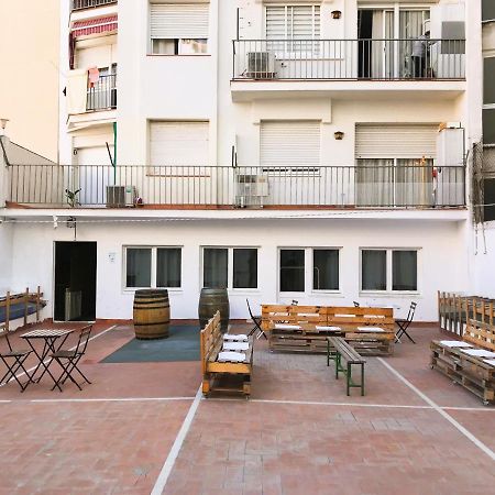 Break N Bed Hostel Barcelona Exterior foto
